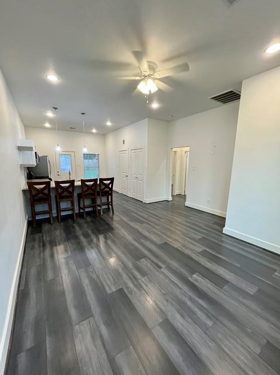 5631 Ridgeway Dr #a, Houston, TX 77033