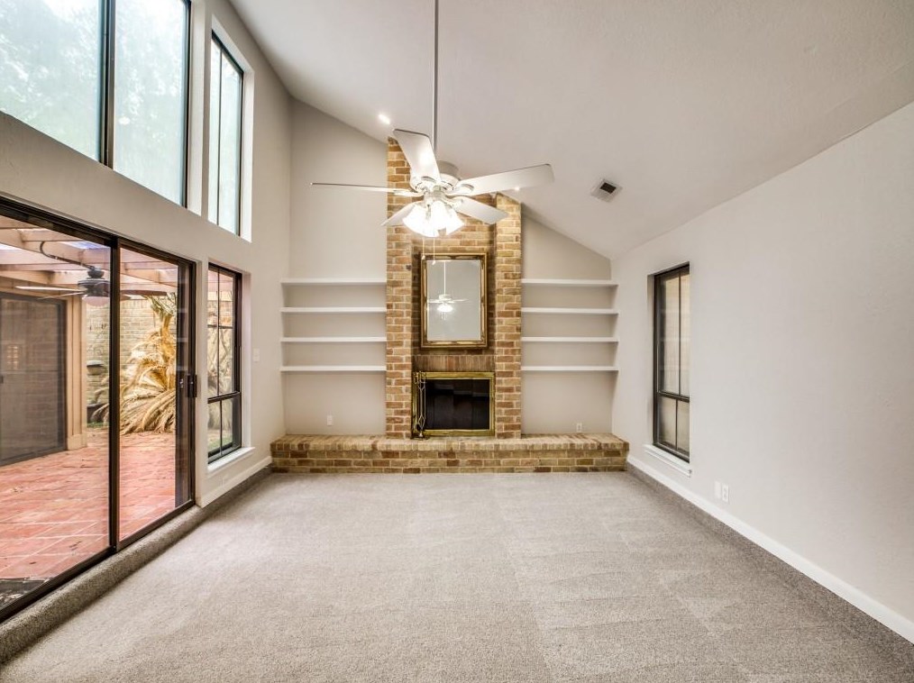 164 Old Brg Lk, Houston TX  77069-3463 exterior