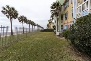 7000 Seawall Blvd, Galveston, TX 77551 - Photo 30