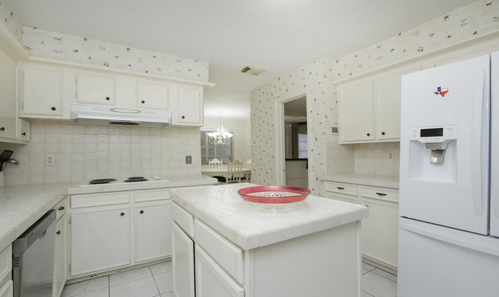 3918 Stillview Dr, Houston TX  77068-2918 exterior