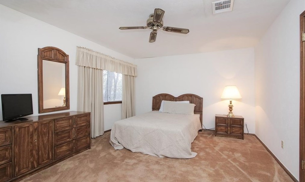 3918 Stillview Dr, Houston TX  77068-2918 exterior