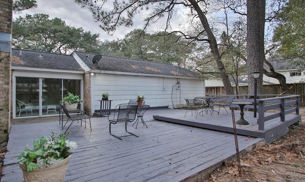 3918 Stillview Dr, Houston TX  77068-2918 exterior