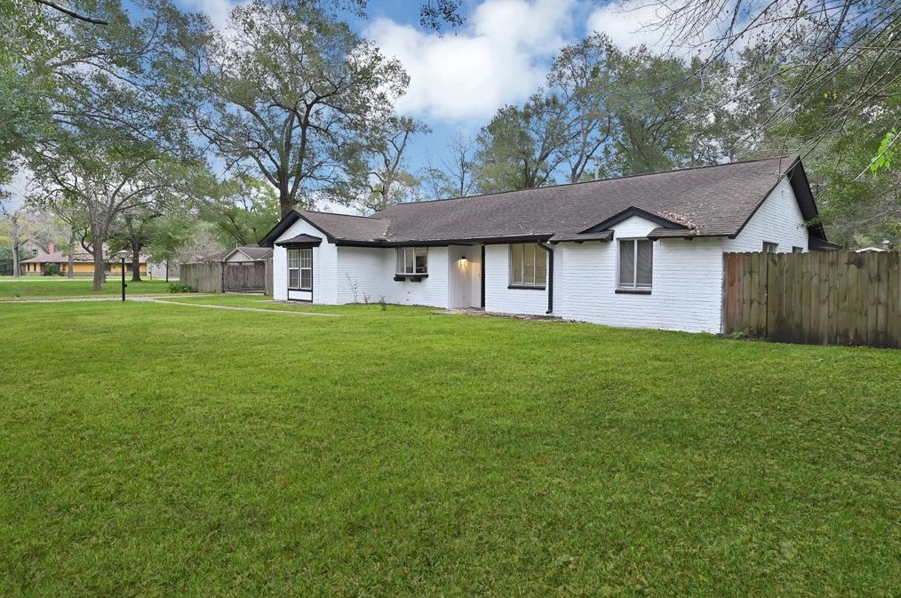 2607 Creekhickory Rd, Houston, TX 77068