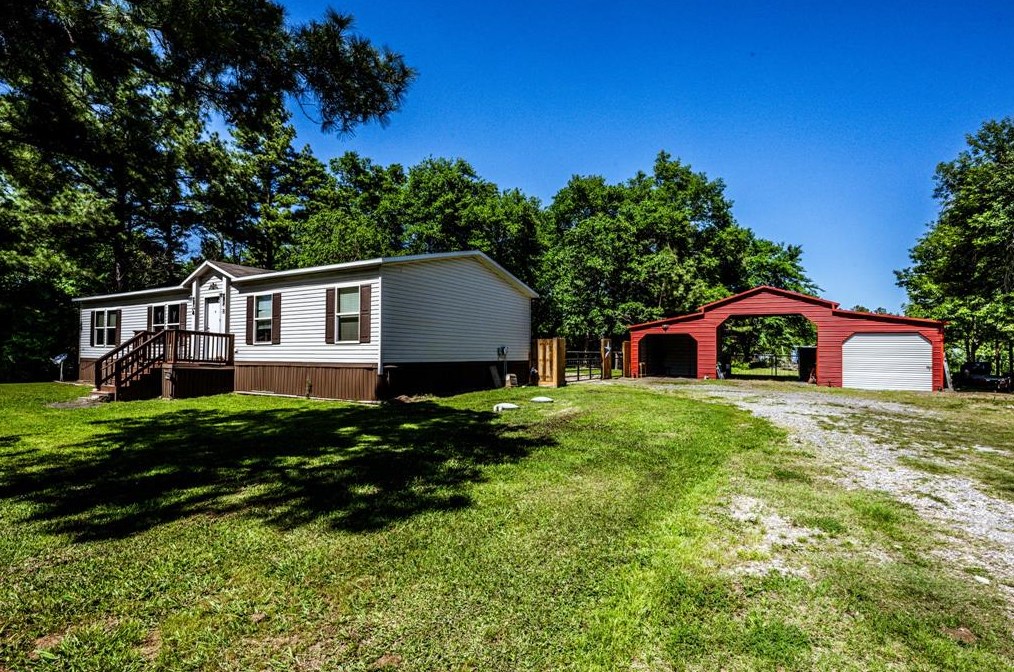 48 Lynell Dr, Huntsville, TX 77320-1382