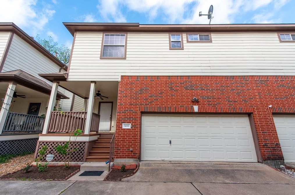 1432 24th St, Houston, TX 77008-1616