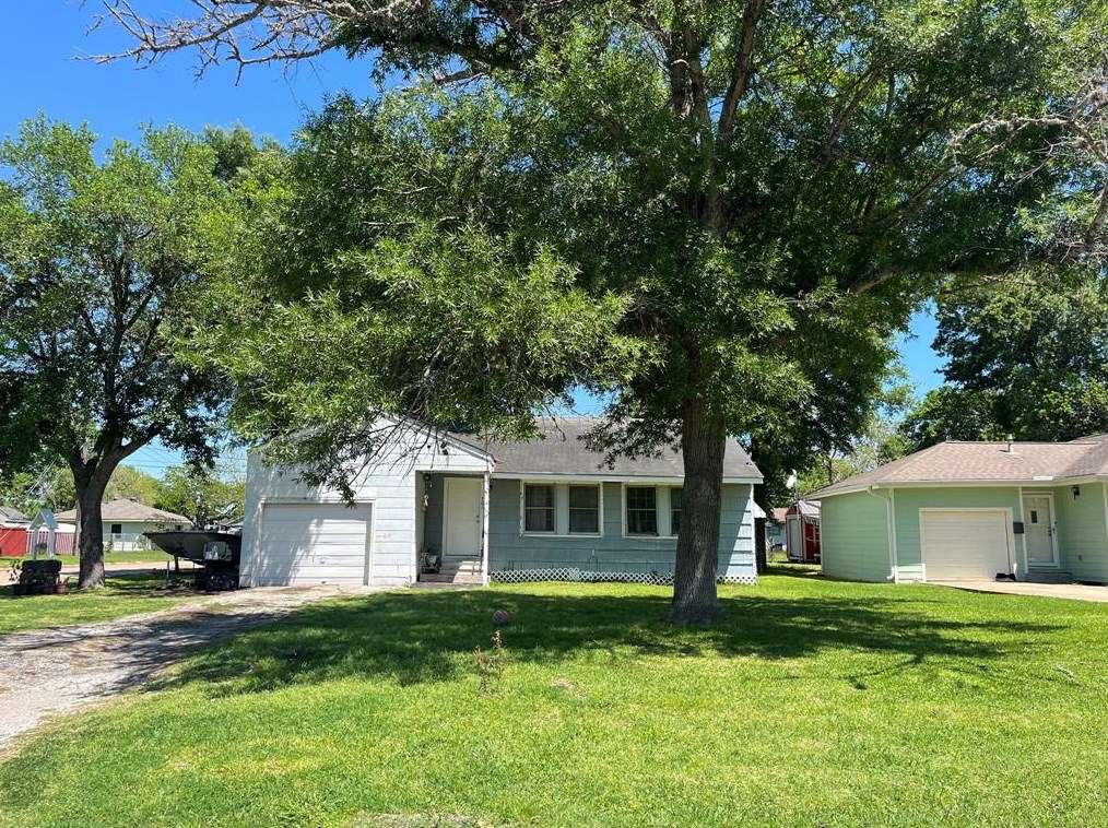 501 Iowa St, Morgans Point, TX 77571-5418