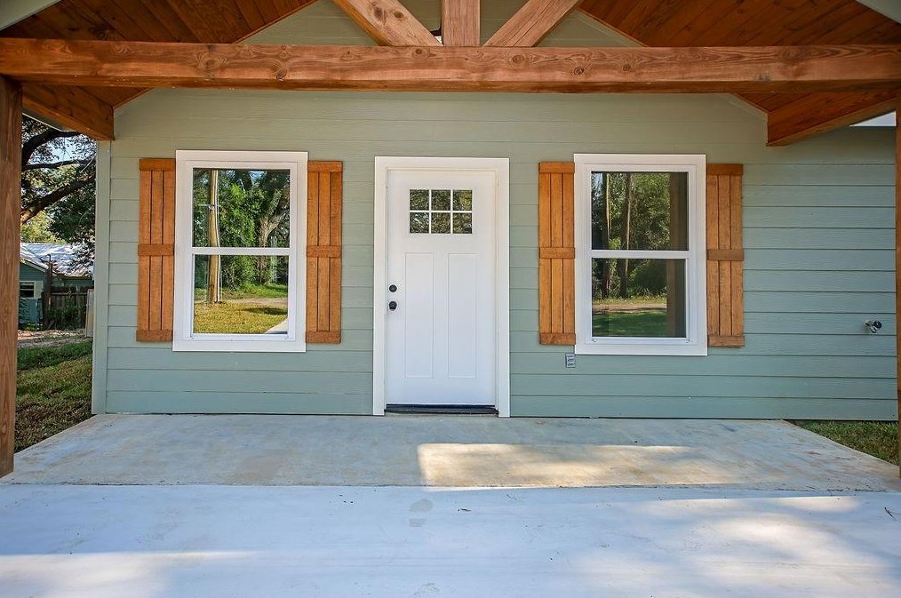 339 Walnut St, Diboll, TX 75941