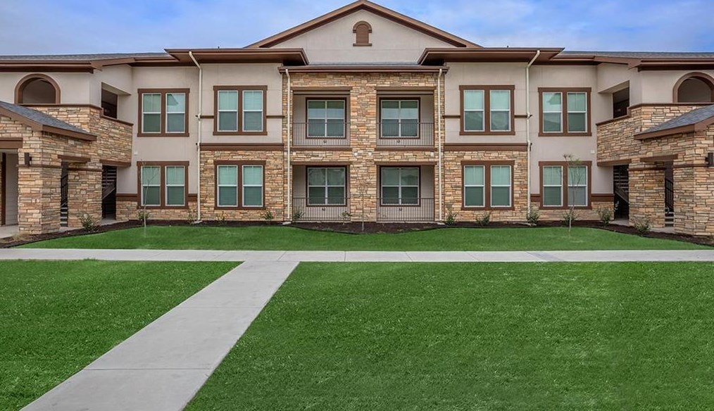 2132 E Wisconsin Rd, Alton, TX 78542