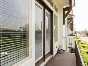 1224 Thompson St, Houston, TX 77007
