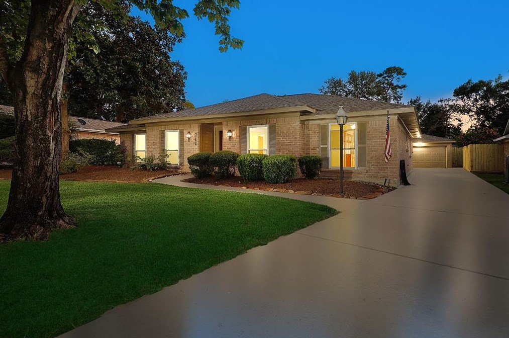 711 Shenandoah Dr, Spring, TX 77381