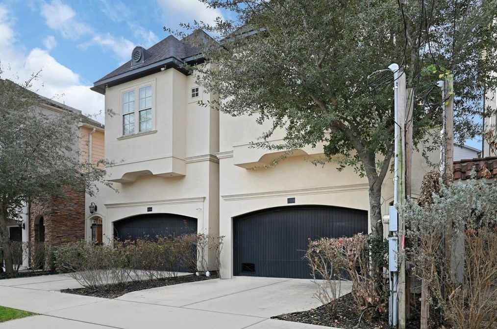 5731 Kiam St #b, Houston, TX 77007