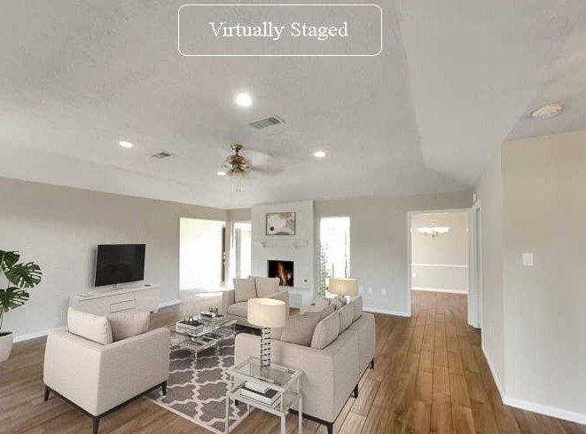 15911 Brookvilla Dr, Houston, TX 77059-5912