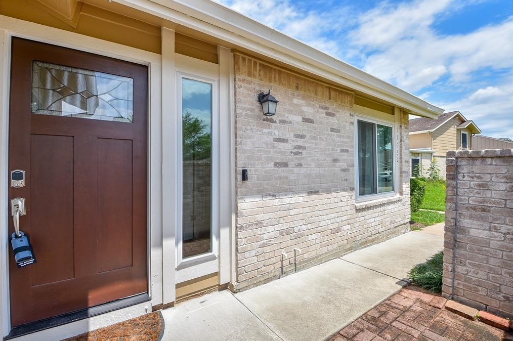 11662 Lakeside Park Dr, Houston, TX 77077-6766
