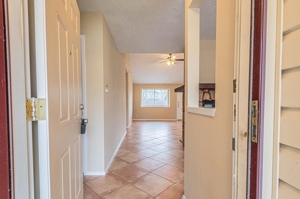 2516 Orion Dr, League City, TX 77573