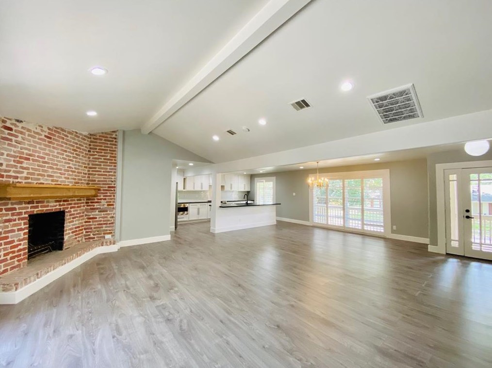 4715 Braesvalley Dr, Houston TX  77096-1709 exterior