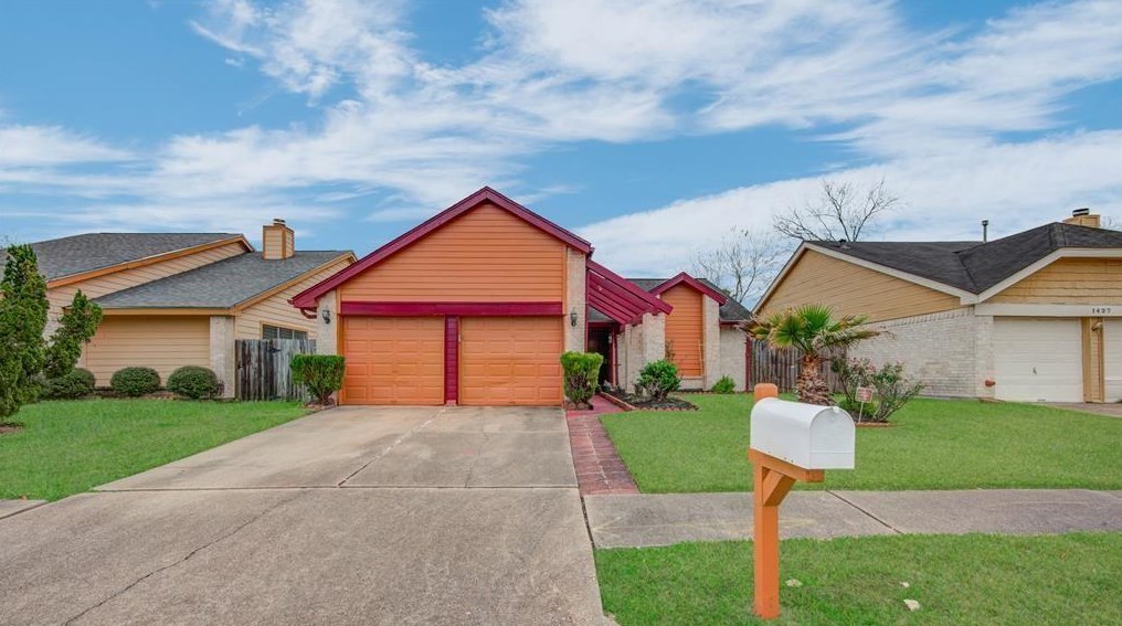 1423 Elkwood Dr, Missouri City, TX 77489