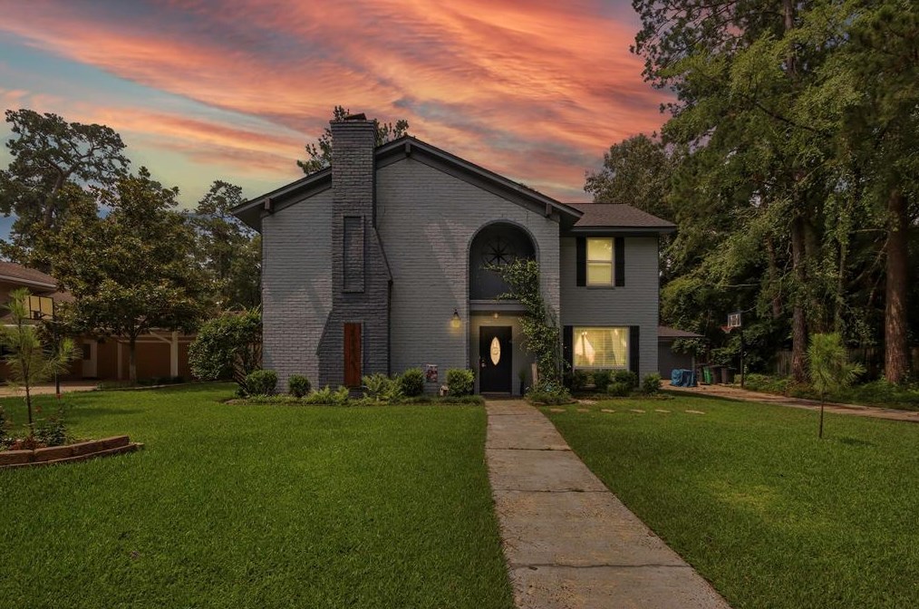 2206 River Falls Dr, Humble, TX 77339-3123