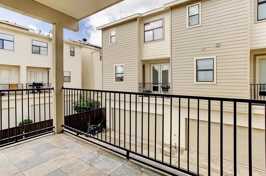 2313 Mcilhenny St, Houston, TX 77004