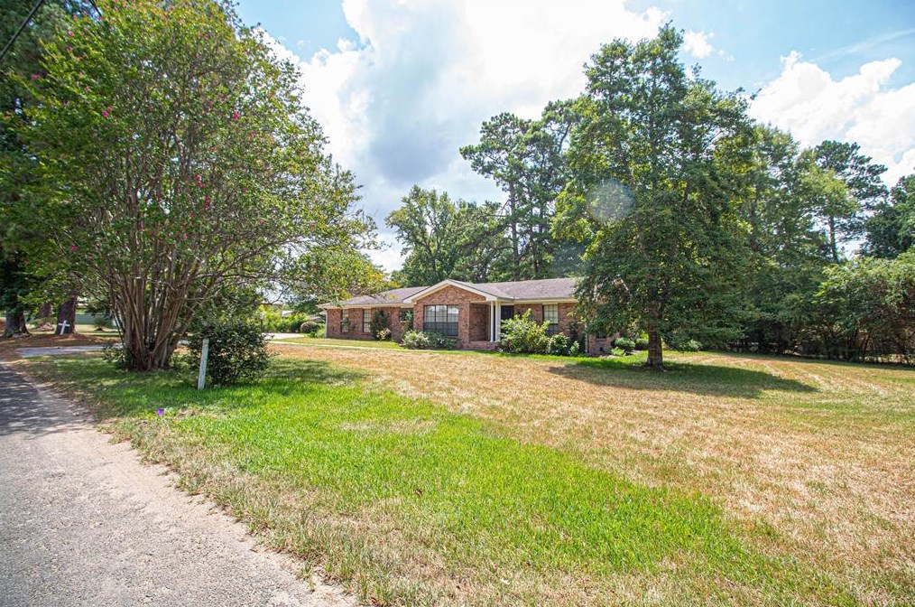 160 Jack Nettles Rd, Livingston, TX 77351-8459