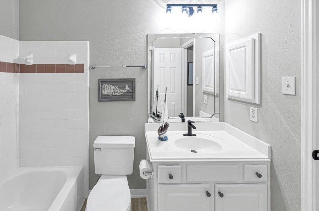 2510 Cooling Breeze Dr, Richmond TX 77406-6895 exterior