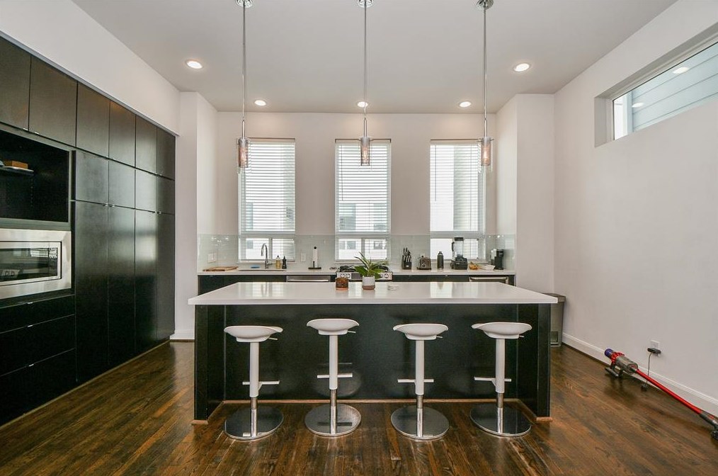 3121 Leeland St, Houston, TX 77003