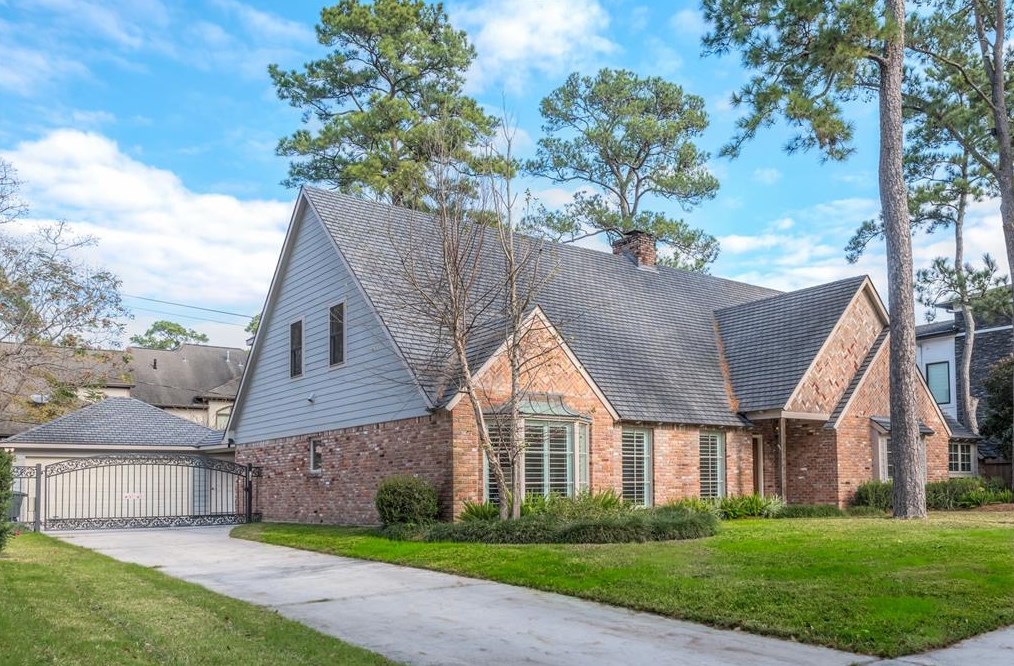 12306 Boheme Dr, Houston, TX 77024
