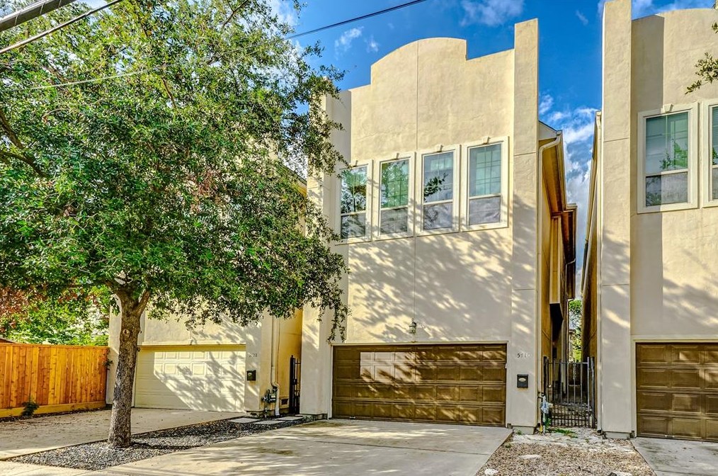 5710 Darling St, Houston, TX 77007-1831