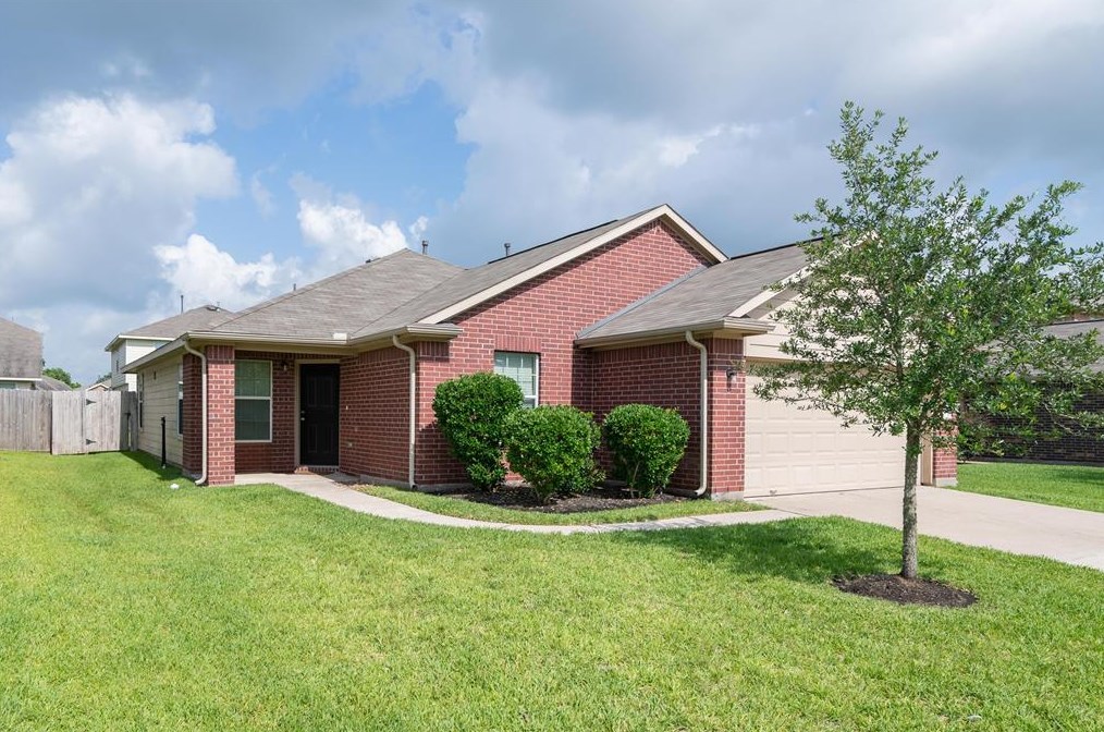 1031 Sarena Ct, Richmond, TX 77406