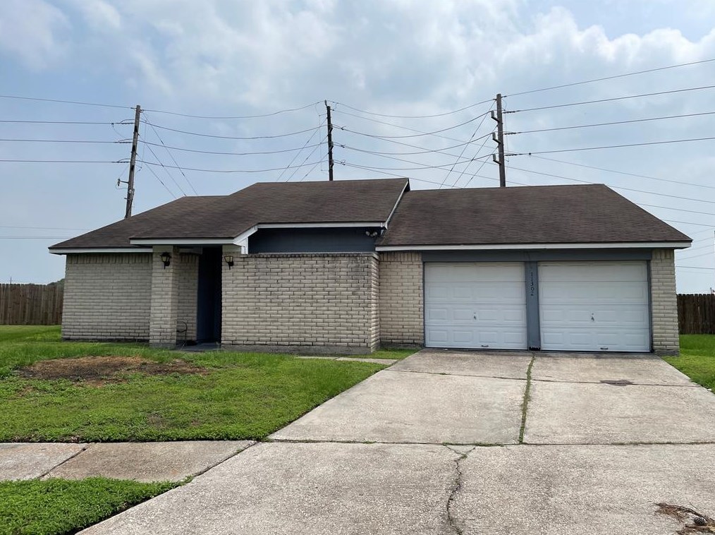 11302 Hombly Ct, Houston, TX 77066