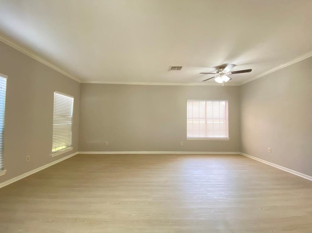 14406 Circlewood Way, Houston TX  77062-2276 exterior