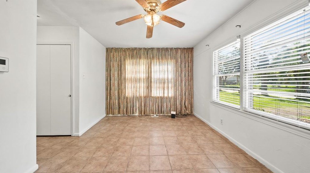 210 20 Ave, Texas City TX  77590-6134 exterior