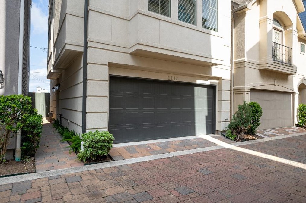 1117 Wagner St, Houston TX  77007-3718 exterior