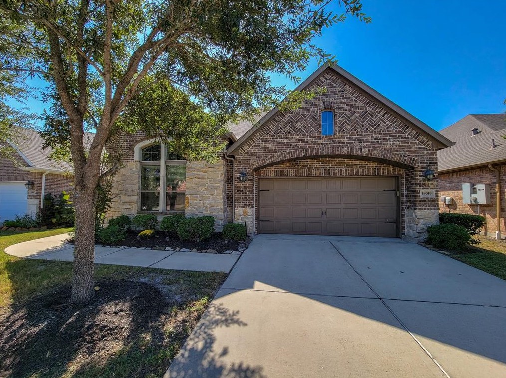 19019 Highlands Bayou Dr, Cypress, TX 77433-4017