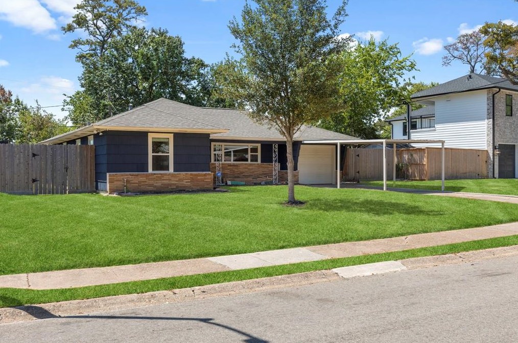 1802 Turnpike Rd, Houston, TX 77008