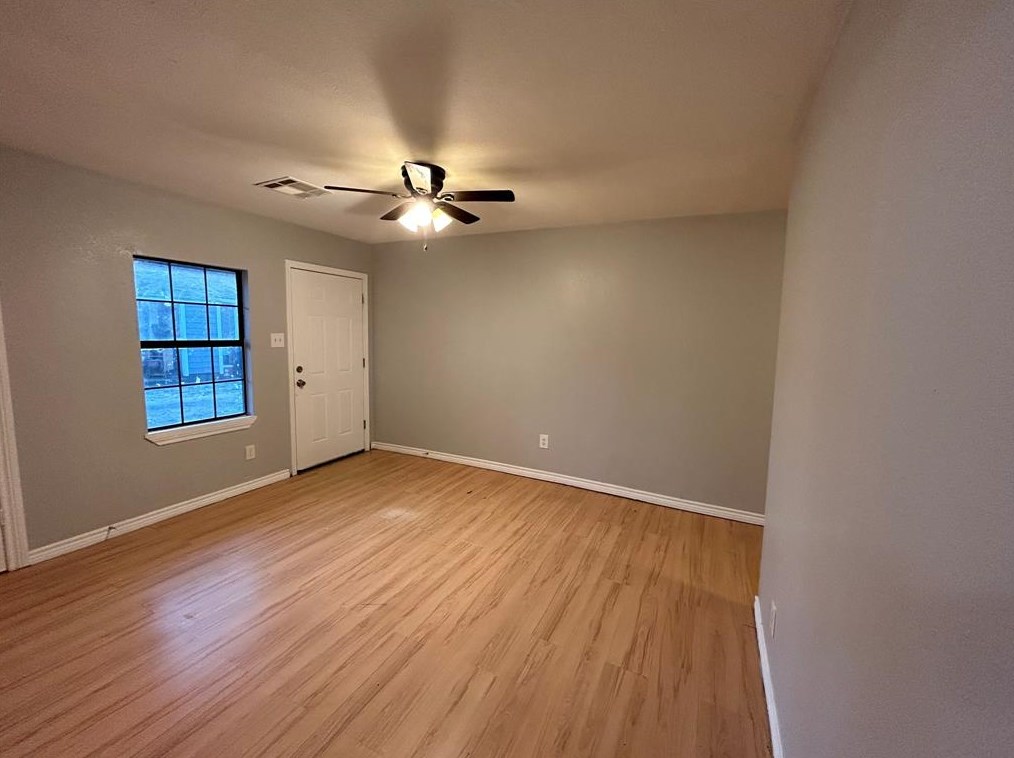 6818 Weston St #2, Houston, TX 77021