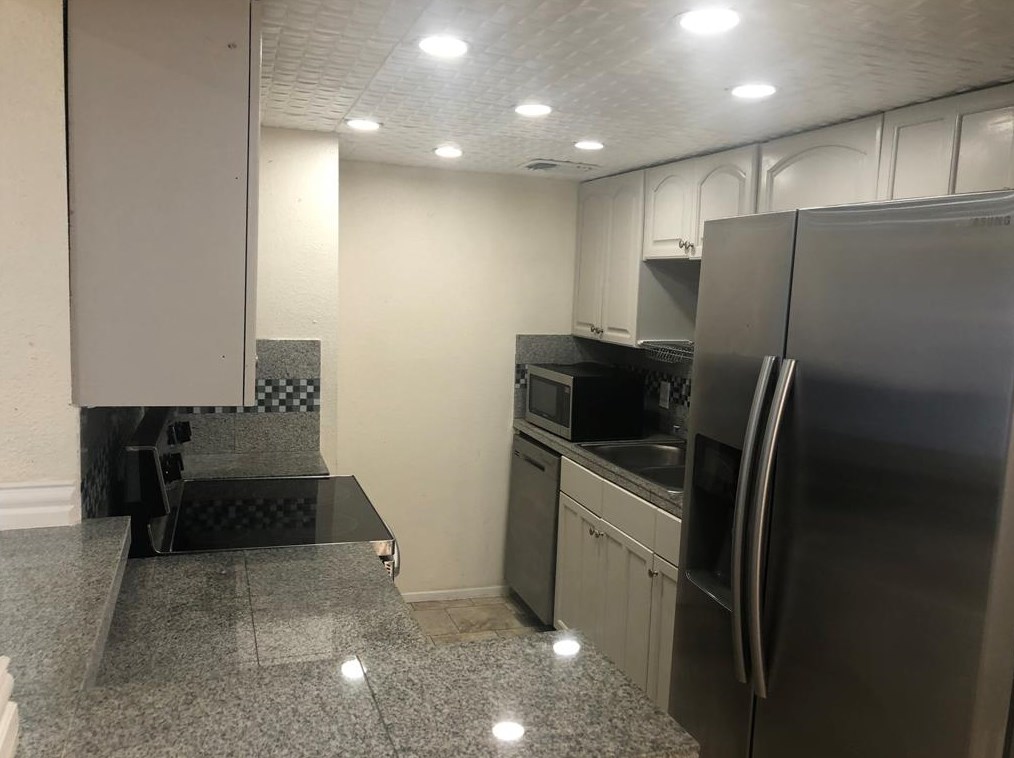 9531 Pagewood Ln, Houston TX  77063-5261 exterior