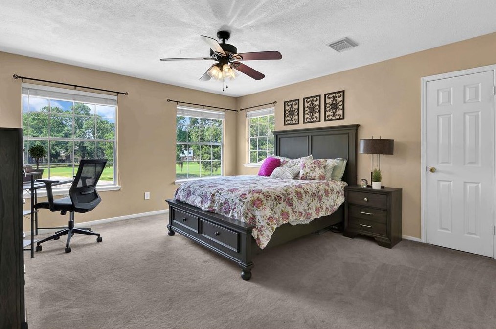 8419 Malardcrest Dr, Humble TX 77346-8109 exterior