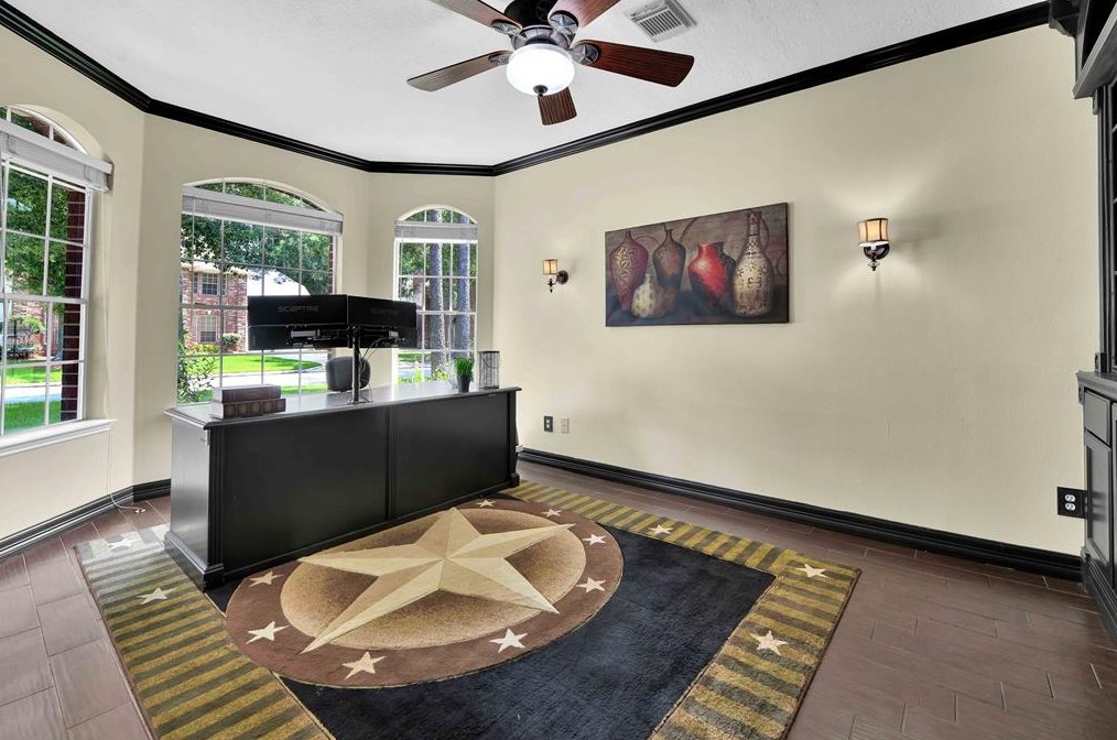 8419 Malardcrest Dr, Humble TX 77346-8109 exterior