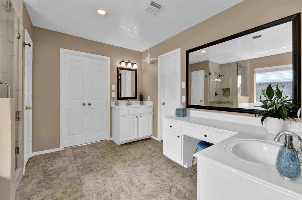 8419 Malardcrest Dr, Humble TX 77346-8109 exterior