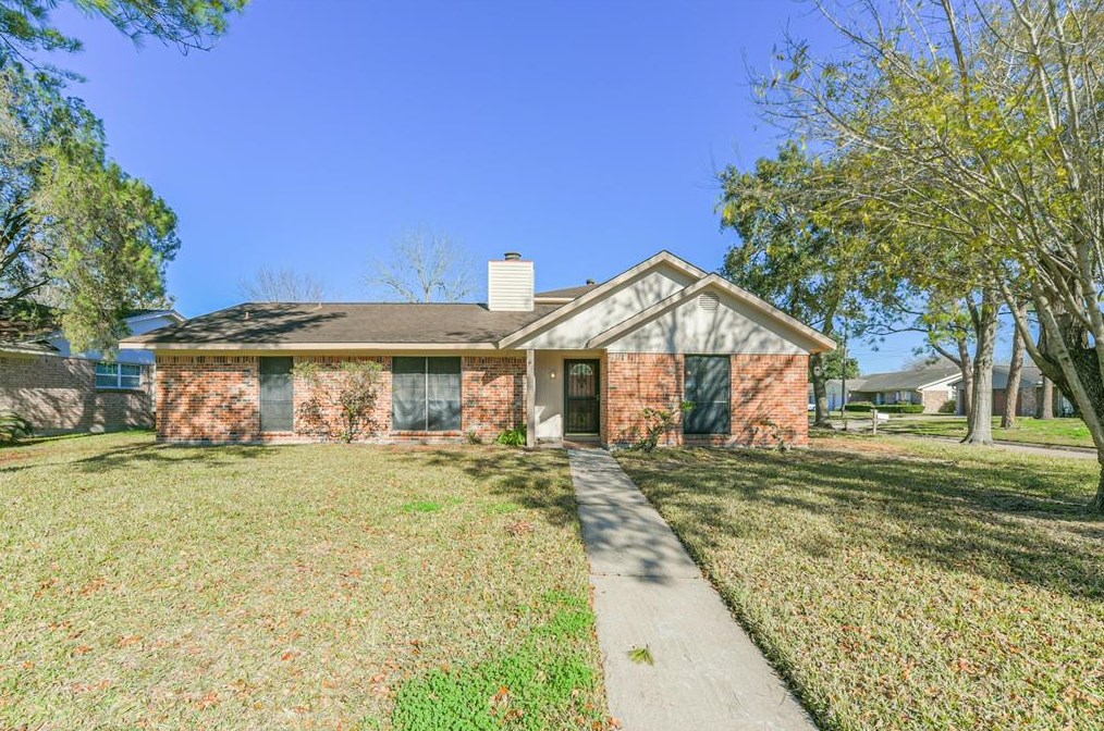 2002 Fairfield Ct S, League City, TX 77573