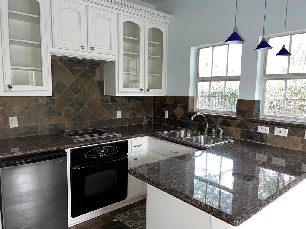 907 Morton St, Richmond TX 77469-3076 exterior