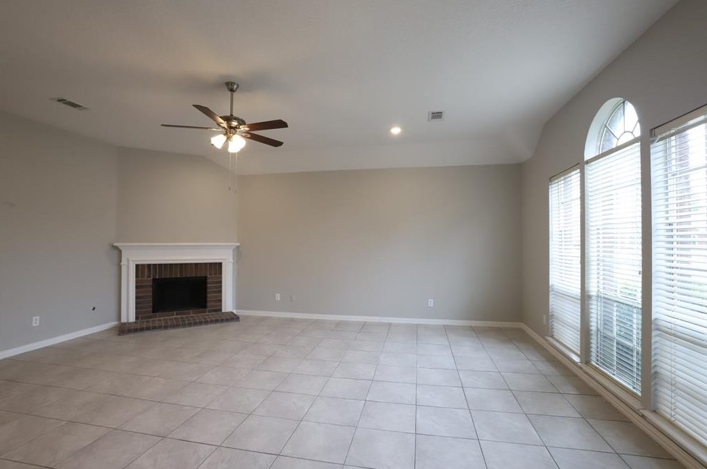 18191 Holly Forest Dr, Houston, TX 77084