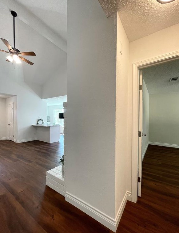 10718 Parkland Woods Dr, Sugar Land TX  77498-1733 exterior