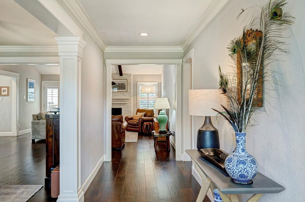 14550 Carolcrest Dr, Houston, TX 77079-6508