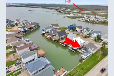 301 Commander Drive, Tiki Island, TX 77554 - Photo 34