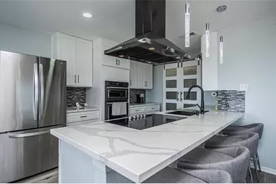 301 Commander Drive, Tiki Island, TX 77554 - Photo 12