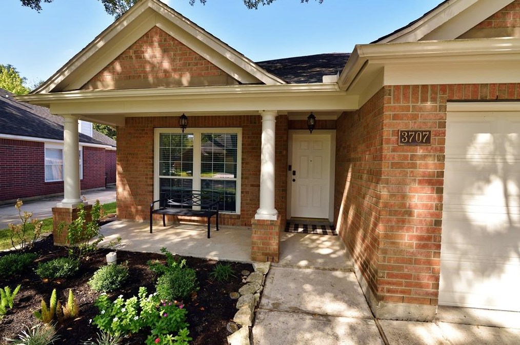 3707 Pelican Lake Dr, Richmond, TX 77406