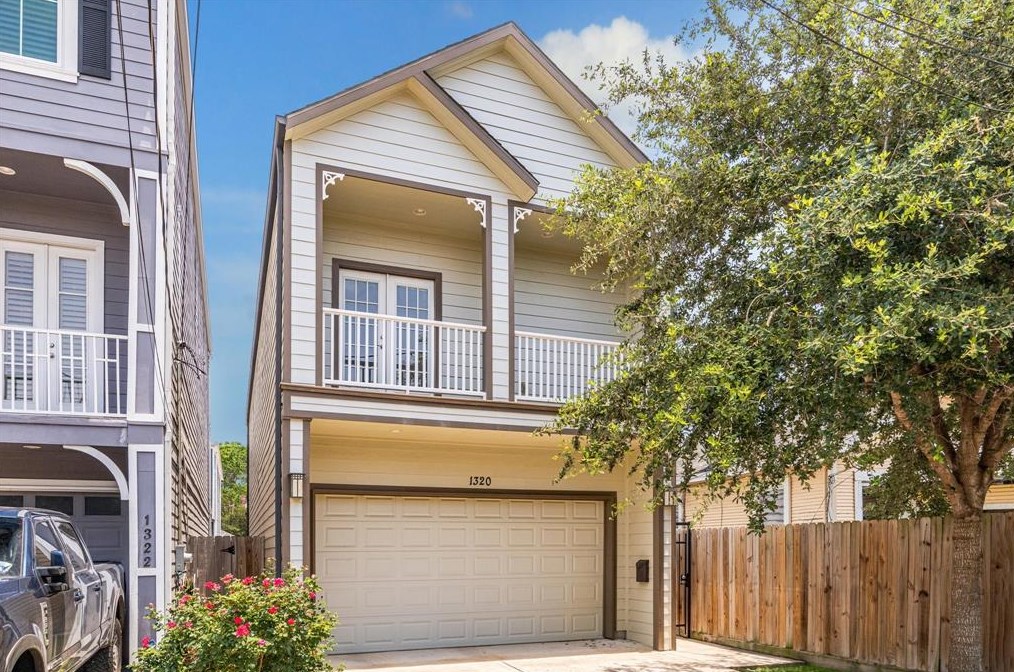 1320 Dorothy St, Houston, TX 77008