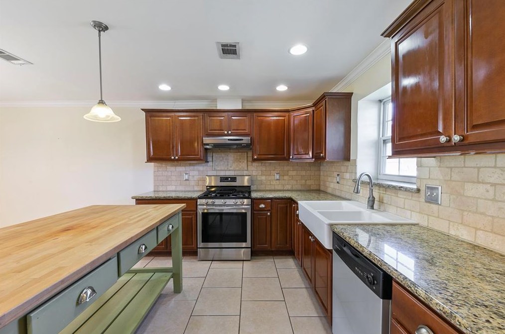 3118 Windmill St, Sugar Land TX  77479-1601 exterior