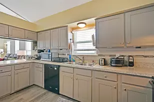 206 Galleon Dr, Freeport, TX 77541 - Photo 14